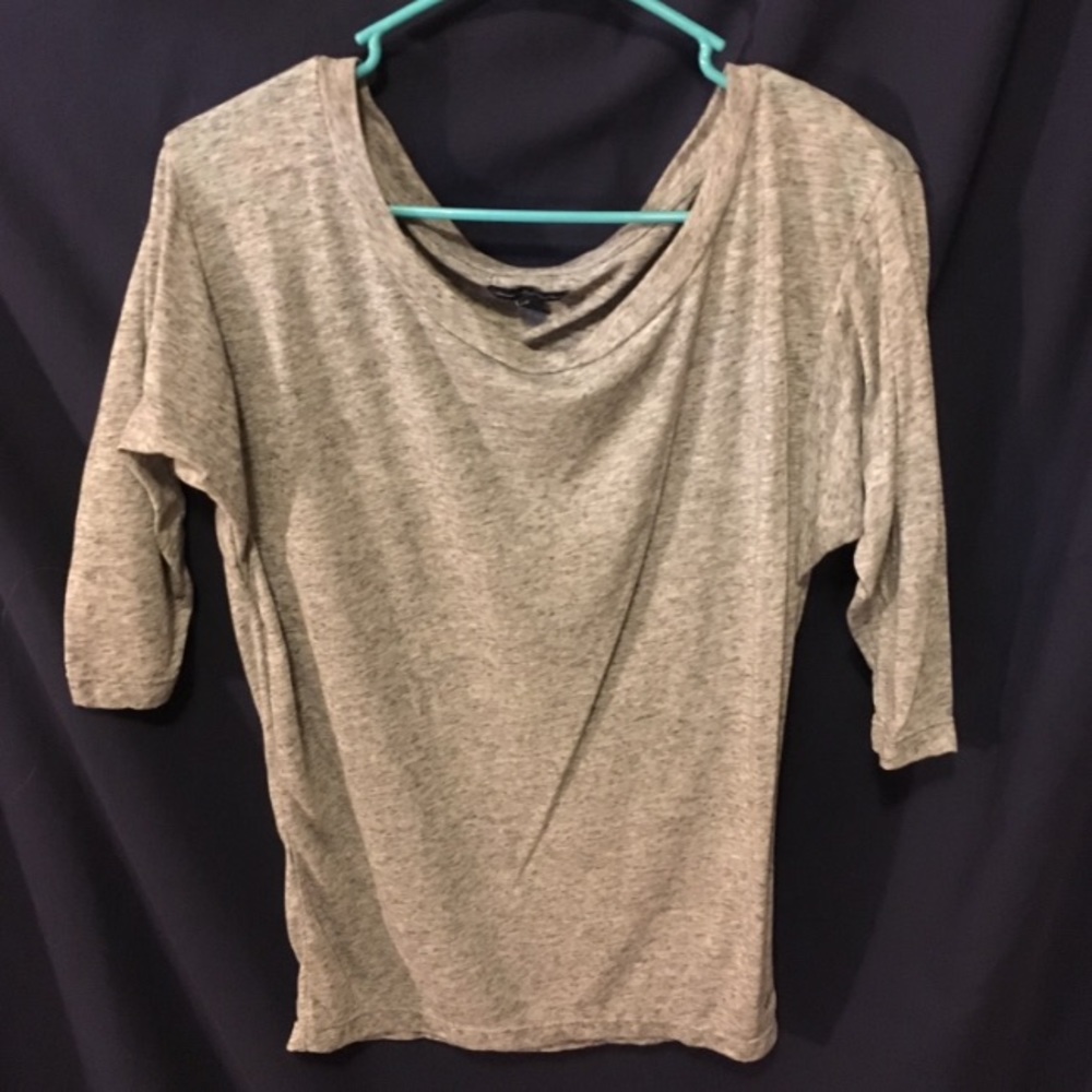 Gray Off the shoulder American Eagle shirt